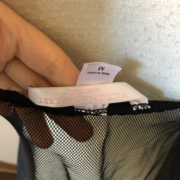 Black mesh slip Victoria secret - Picture 4 of 4